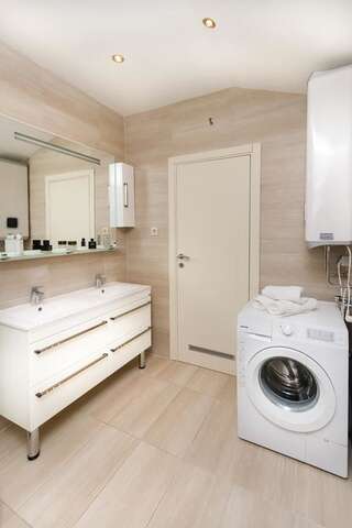 Апартаменты Apartments Superb Будва Апартаменты Делюкс-10